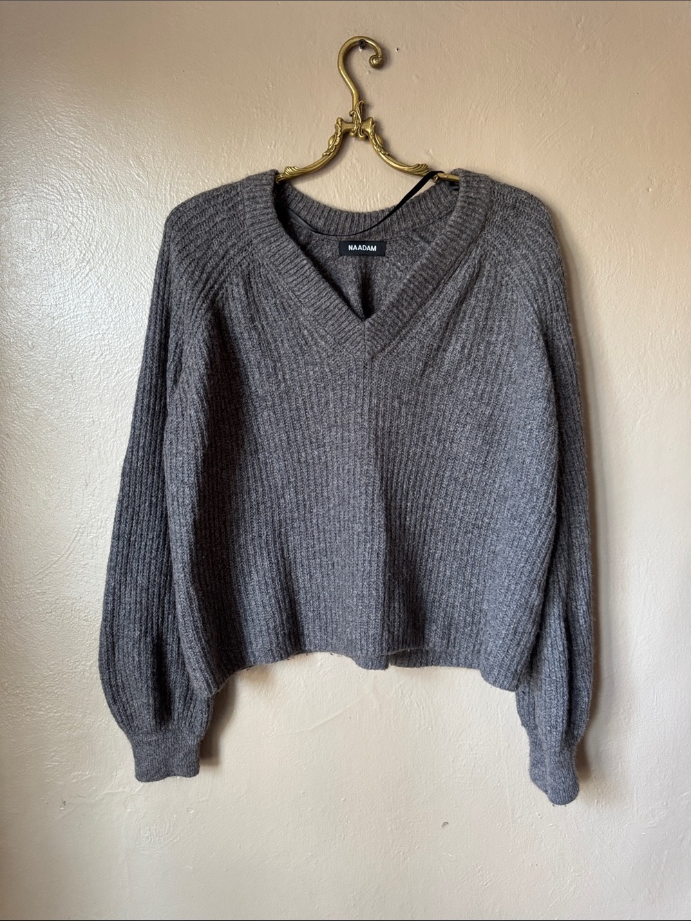 Naadam Cashmere V-neck Sweater Size Large